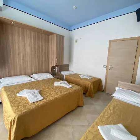 Nanni Garni 3* Rimini