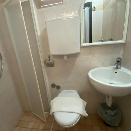 Bed & Breakfast Nanni Garni