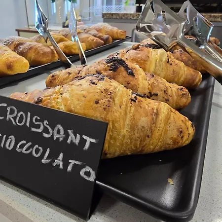 Nanni Garni Alojamento de Acomodação e Pequeno-almoço 3*