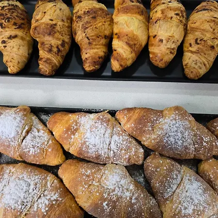 Nanni Garni Alojamento de Acomodação e Pequeno-almoço 3*