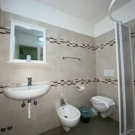 Oda ve Kahvaltı Nanni Garni Rimini